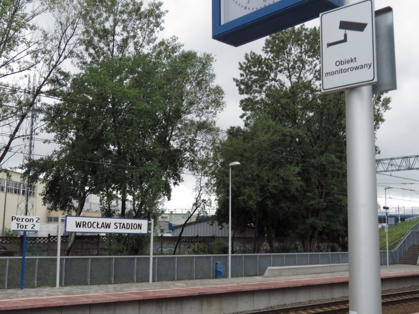Wrocław: Węzeł przesiadkowy przy Stadionie Miejskim jednak monitorowany