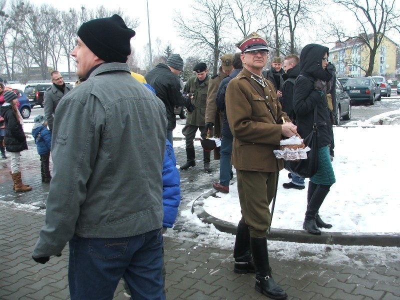 Grupa działa przy Stowarzyszeniu Historii Ziemii...