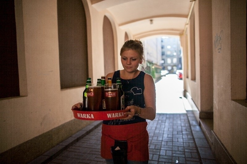 Ostrożnie! Żeby się tylko nie potknąć...