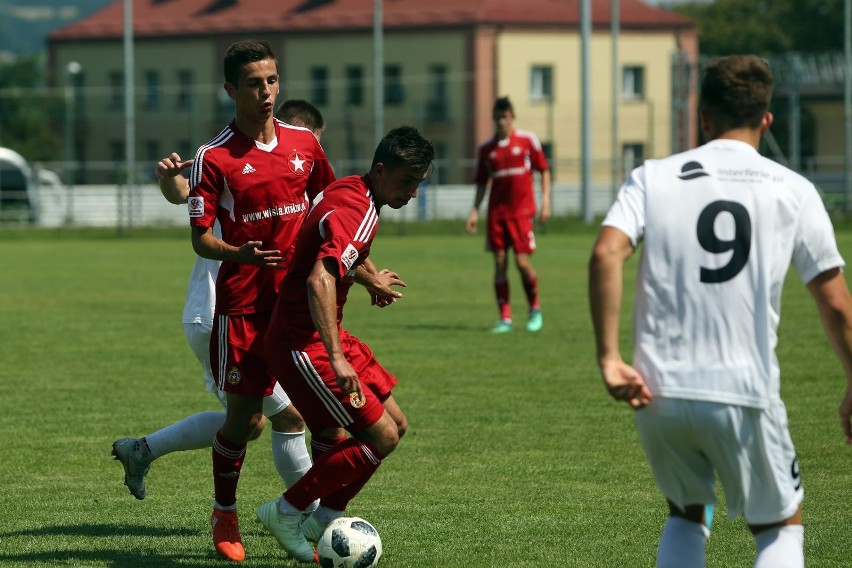 Centralna Liga Juniorów: Mimo kłopotów klubu - wiślacki tercet w grze [ZDJĘCIA]