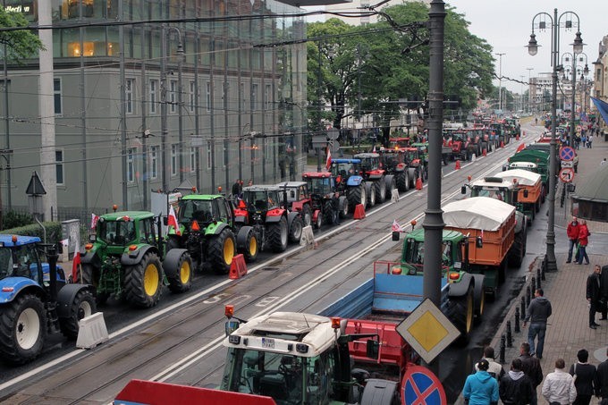 Mojzesowicz: To nie rolnicy zablokowali Bydgoszcz, miasto zablokował rząd