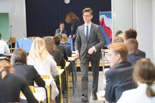 W tym roku podczas egzaminów będą obowiązywać konkretne wytyczne sanitarne. Więcej w dalszej części galerii >>>