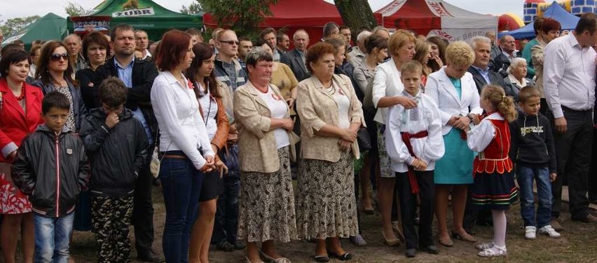 Mieszkańcy i goście dopisali na gminnym święcie plonów w...