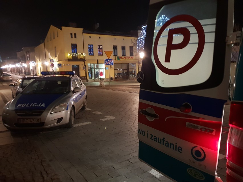 Mężczyzna był pod wpływem alkoholu. Szukał taksówki, którą...