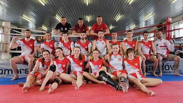 W Kaszubskim Centrum Sportów Walki polscy kickbokserzy szlifowali formę przed Mistrzostwami Świata w Kickboxingu w Portugalii.