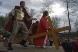 Misterium: Z Kany Galilejskiej na rynek w Strumieniu [ZDJĘCIA]