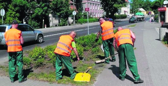 Osadzeni z Zakładu Karnego w Sztumie często zatrudniani są do prac porządkowych na terenie miasta