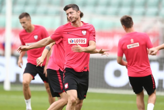 Robert Lewandowski i jego koledzy chcą pokonać mistrzów Europy