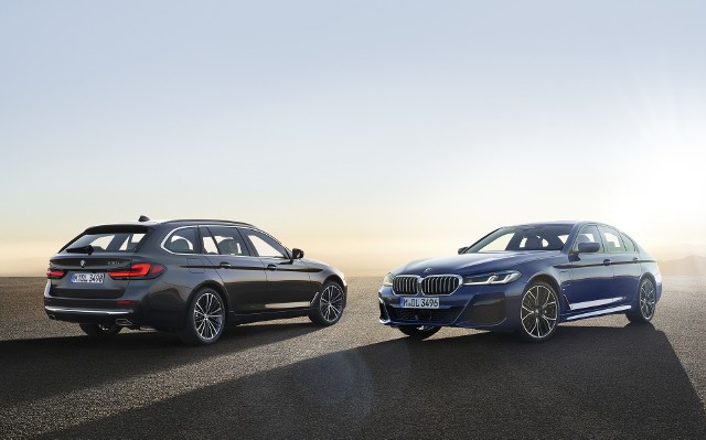 BMW Serii 5 Technologia mild hybrid z 48 woltowym alternatorem odwracalnym będzie teraz stosowana we wszystkich modelach z silnikami cztero i sześciocylindrowymi. To tylko jedna z nowości. Fot. BMW