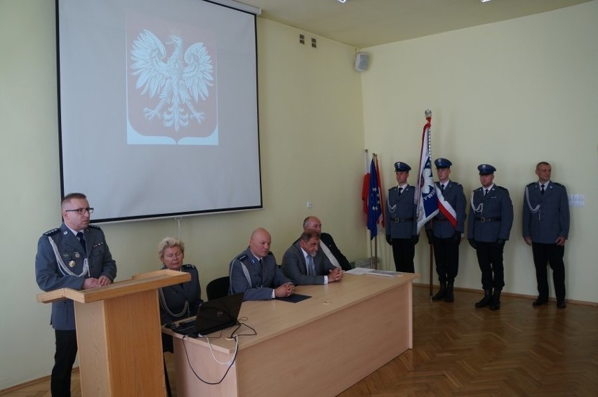 Nagrody i wyróżnienia dla najlepszych policjantów z powiatu...