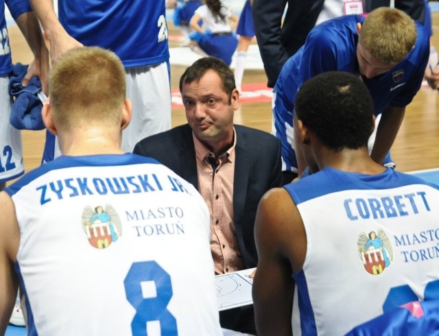 Trener Milija Bogicević miał duże zastrzeżenia do gry w obronie swojej drużyny.