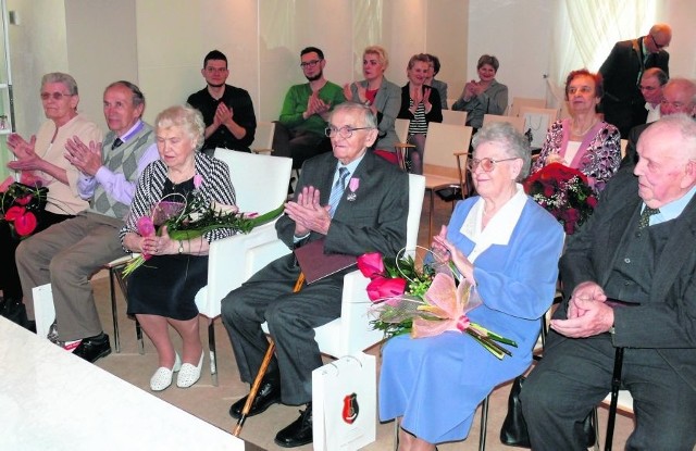 Jubilaci w Urzędzie Stanu Cywilnego na uroczystości małżeńskich rocznic.