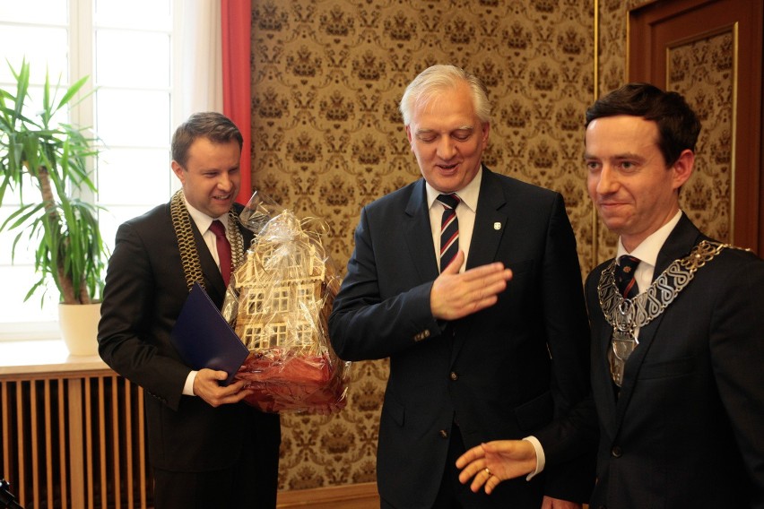 Minister Jarosław Gowin w swoim wystąpieniu wspominał, że...