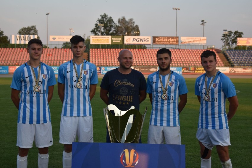 Regionalny Totolotek Puchar Polski. Karpaty Krosno pokonały Wisłok Wiśniowa w finale [ZDJĘCIA]