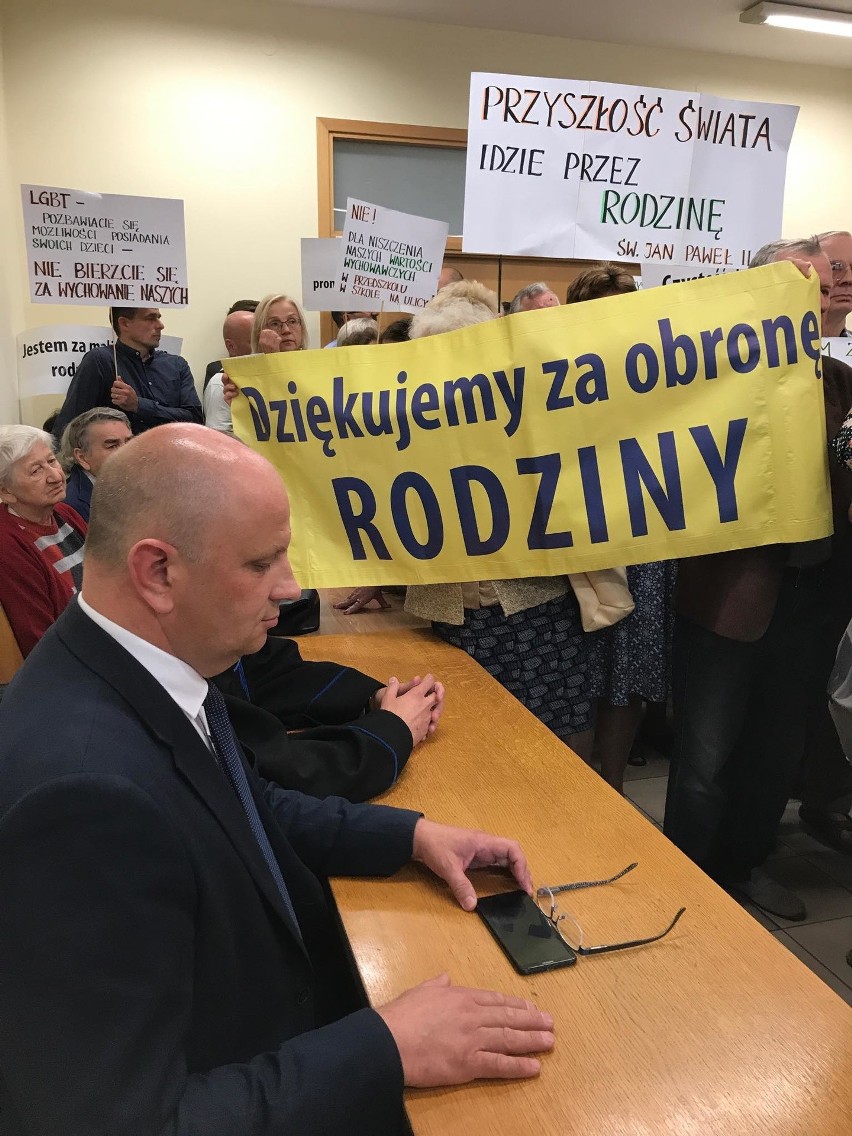 Tomasz Pitucha uznany za winnego zniesławienia Bartosza Staszewskiego, organizatora Marszu Równości 