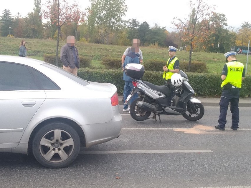 Wypadek skutera i audi na Borowskiej. Potężne korki 