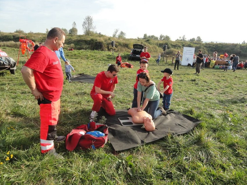 Dzieci poznawały pracę strażaków ratowników [ZDJĘCIA, WIDEO]