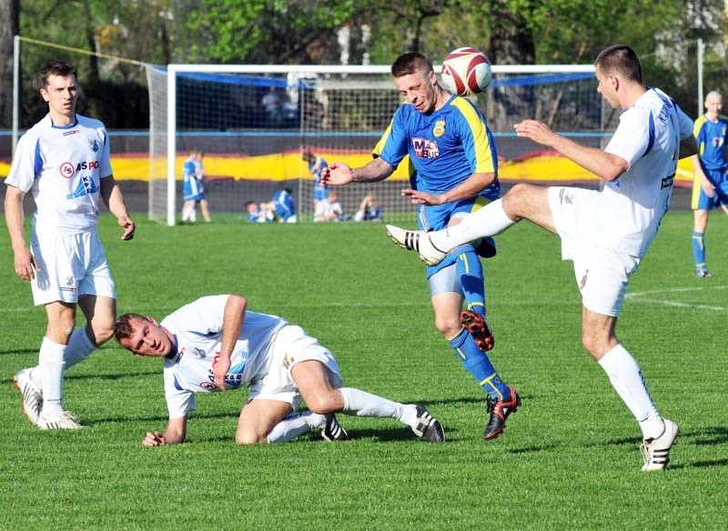 Karpaty Krosno-Partyzant Targowiska...