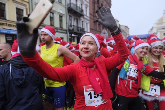 W niedzielę w Toruniu wystartuje Półmaraton Świętych Mikołajów