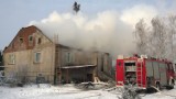Pożar w Stanisławowie. Poszkodowane rodziny potrzebują wsparcia. Dom nie nadaje się do zamieszkania