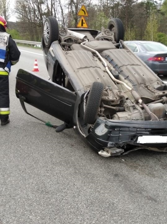 Wypadek na zakopiance spowodował dziś duże utrudnienia w...