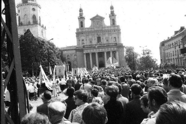 18 czerwca 1981 r. z okazji przypadającego tego dnia Bożego Ciała spod katedry wyruszyła tradycyjna procesja do czterech ołtarzy