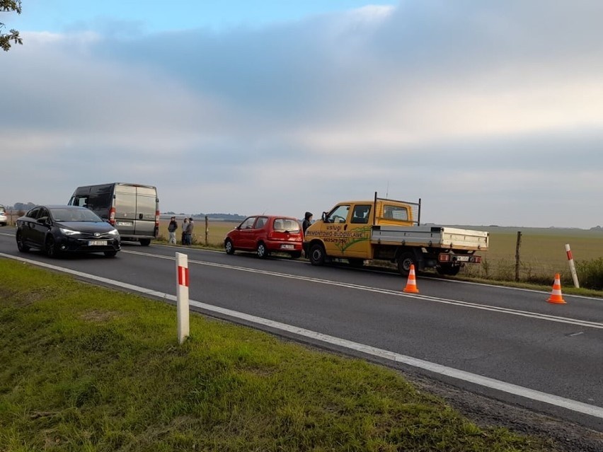 W wyniku kolizji sześciu pojazdów występują ogromne...