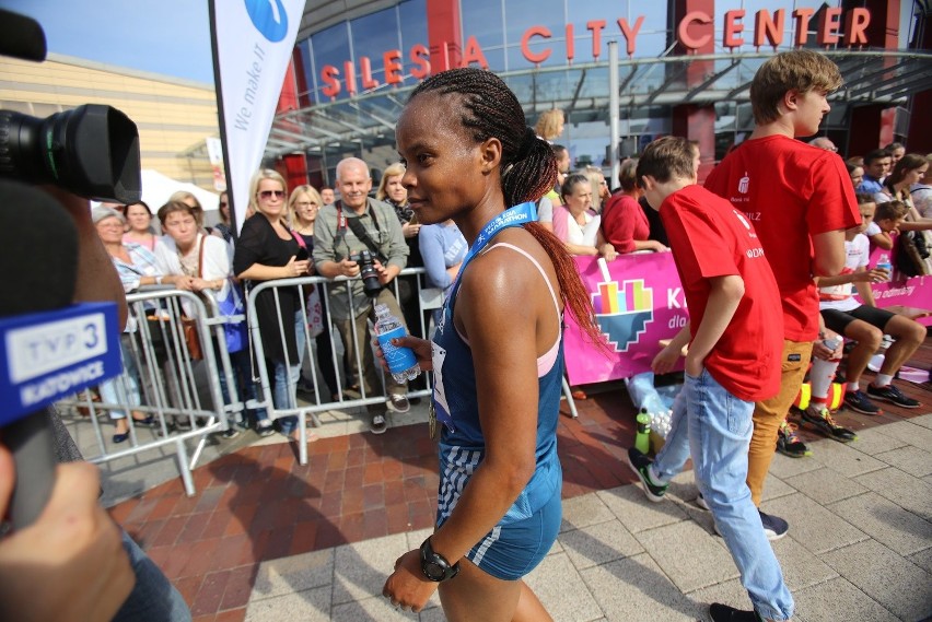 8. edycja PKO Silesia Marathon wystartował spod Silesii City...