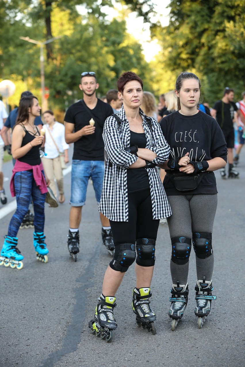 Kraków, Rolki i My. Przejazd pod hasłem "Wakacje z Rolkami" [ZDJĘCIA UCZESTNIKÓW] 