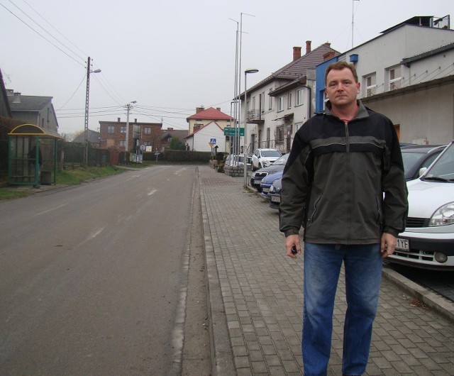 Grzegorz Kusak, mieszkaniec Włosienicy, przypomina, że to kolejne podejście do budowy kopalni węgla na tym terenie