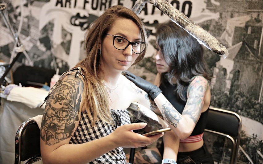 Tattoofest 2018 w Krakowie. Dziewczyny z tatuażem [ZDJĘCIA]