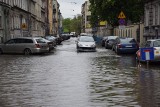 Awaria wodociągowa w centrum. Skutki odczuwalne w całym mieście