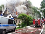 Pożar w Bielsku-Białej: Płonie dom w centrum [ZDJĘCIA i WIDEO]