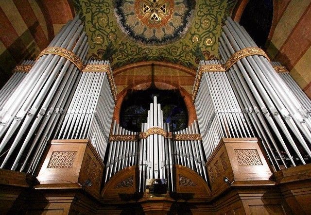 Dobrze brzmiące organy znajdują się w wielu kościołach Krakowa