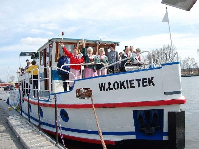 "Władysław Łokietek" to jednostka Zespołu Szkół Żeglugi Śródlądowej w Nakle