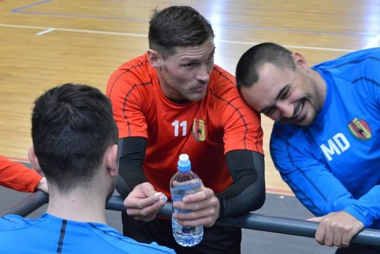 Michał Gardawski z Korony Kielce nie zagrał z Górnikiem Zabrze. Ma problemy zdrowotne. Kiedy wróci do gry?