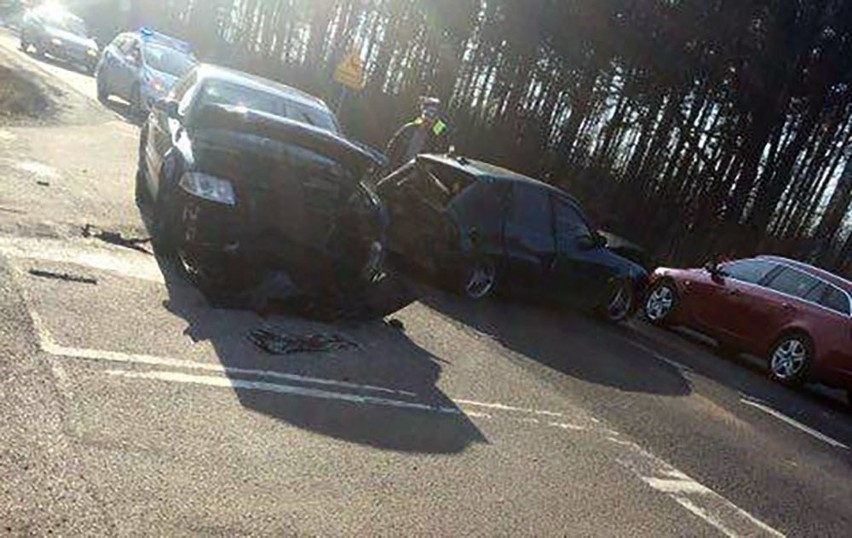 Do wypadku z udziałem trzech samochodów doszło w piątek, 30...