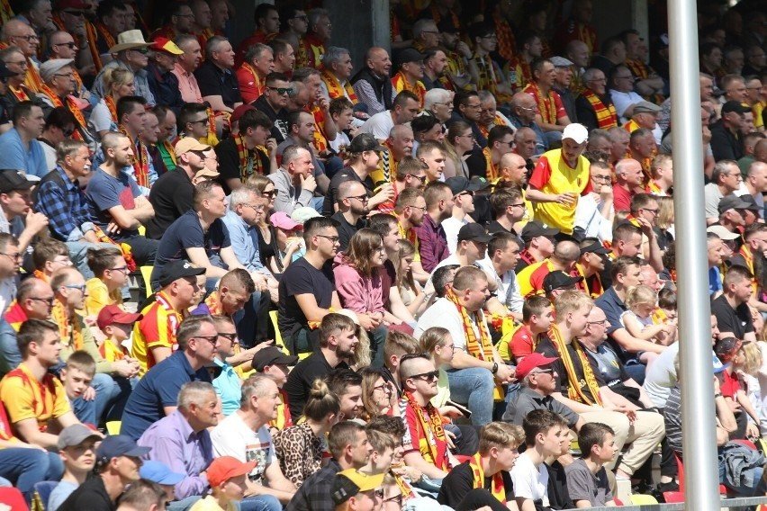 Pko Extraklasa.  More than 13.5 thousand tickets have been sold for the match between Korona Kielce and Raków Częstochowa!  It will be full at Suzuki Arena!