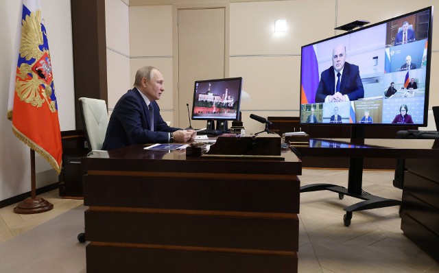 Rosjanie oczekują na wystąpienie Putina