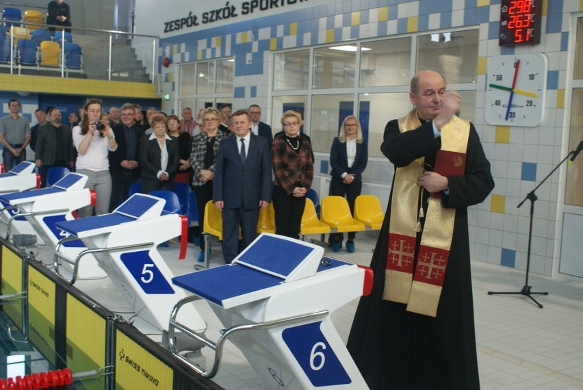 W piątek, po oficjalnej inauguracji, uczniowie szkoły...