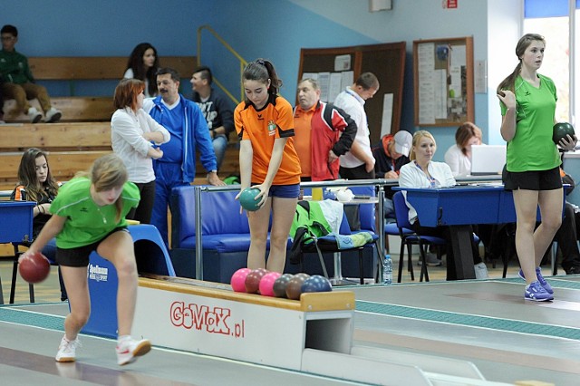 Bez medali wrócili juniorzy Tucholanki z Mistrzostw Polski, które w weekend odbyły się w Lesznie.