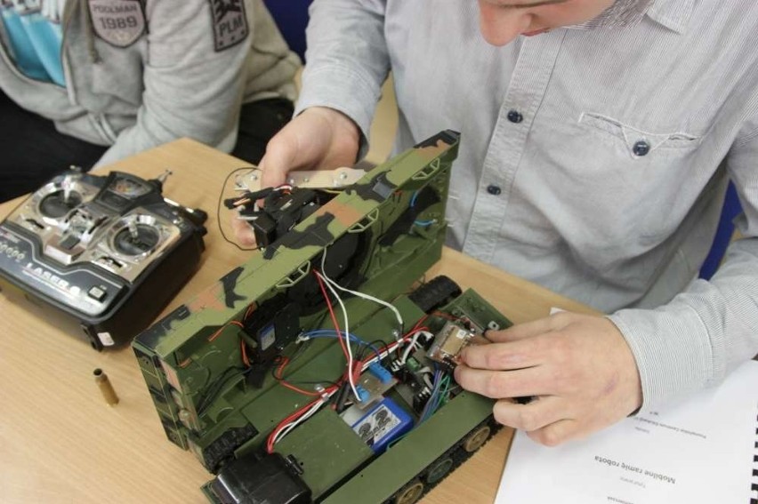 Ramię robota stworzone przez nastolatków z Poznania wygrało olimpiadę [ZDJĘCIA]