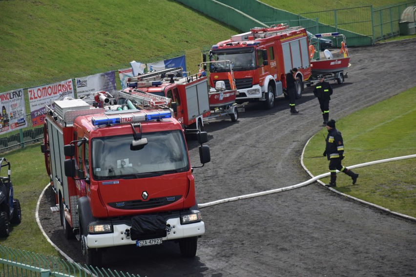 Wyjątkowy piknik strażacki w Zawierciu: Strażacy chcą pomóc 12-letniemu Mikołajowi ZDJĘCIA