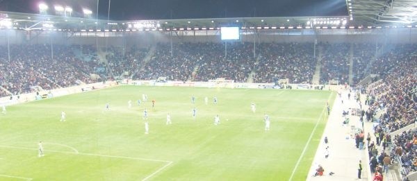 Stadion w Magdeburgu, na 27 tysięcy kibiców, kosztował 31 milionów euro. Teraz władze miasta miesięcznie na stadion wydają 2 miliony euro &#8211; milionna utrzymanie i milion na spłatę kredytu