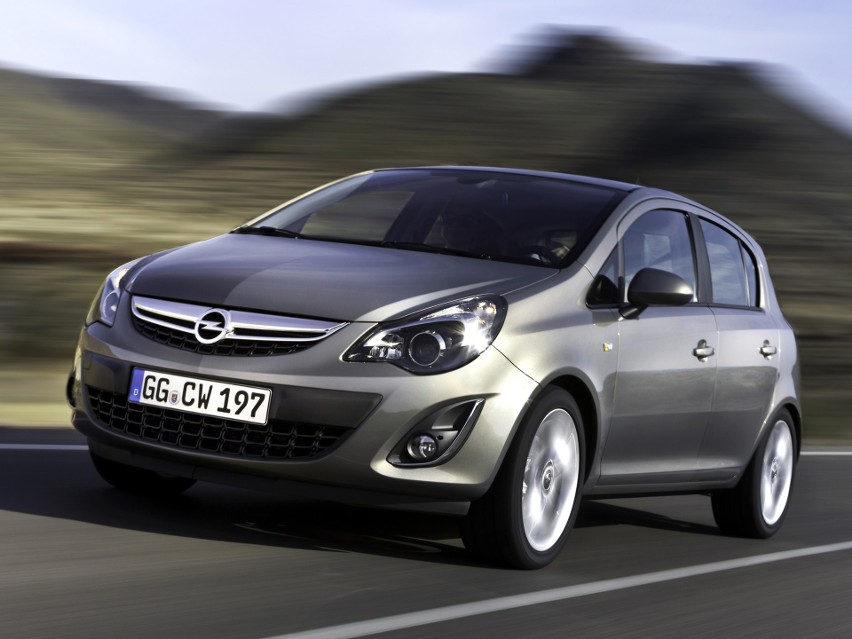 Opel Corsa - w 2014 roku sprzedano 7 160 egzemplarzy tego...