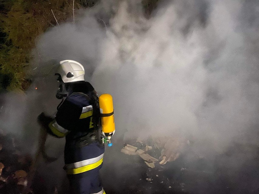 Pożar w Lembargu w gminie Jabłonowo Pomorskie. Doszczętnie spłonął budynek i samochód