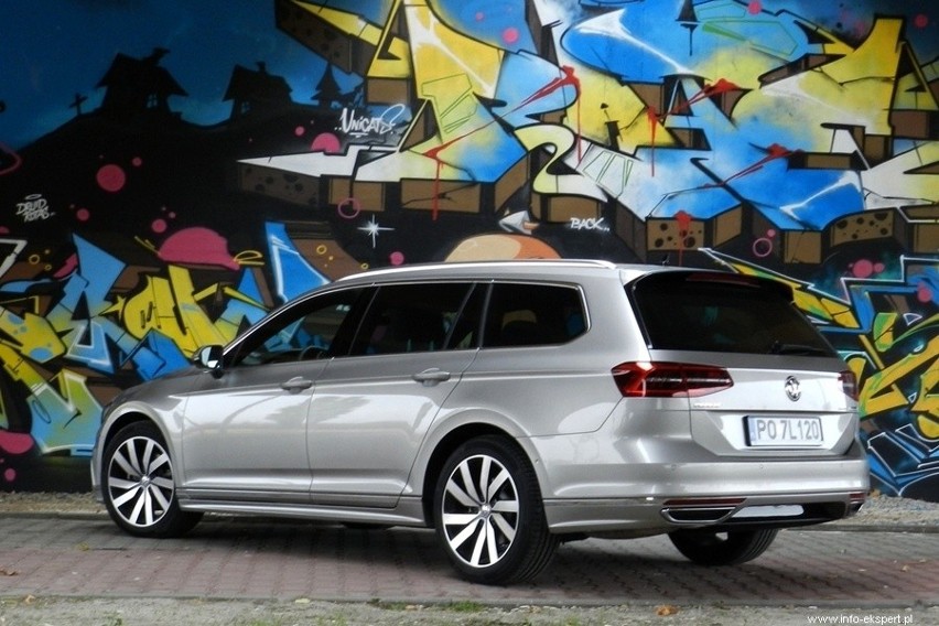 Volkswagen Passat Variant 2.0 TDI R-Line...