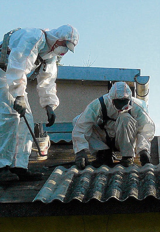 Usuwanie azbestu w ramach programu polsko-szwajcarskiego