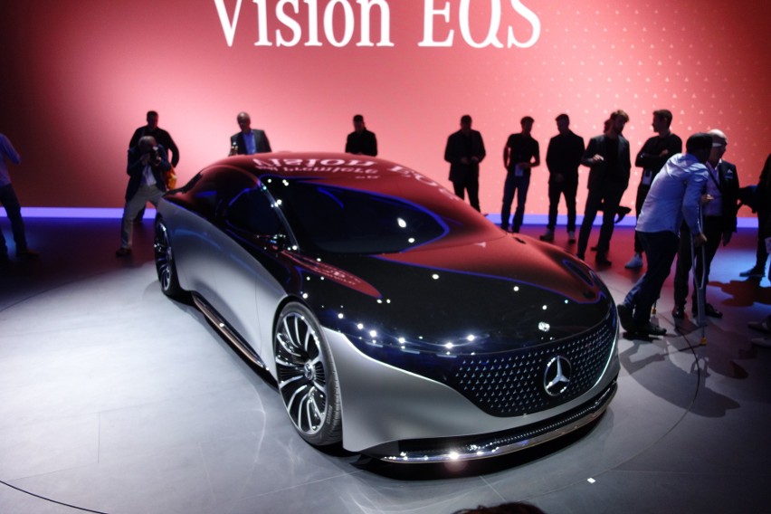 Mercedes Vision EQS...