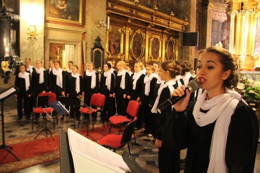 Koncert „Droga nadziei” w kieleckiej bazylice katedralnej